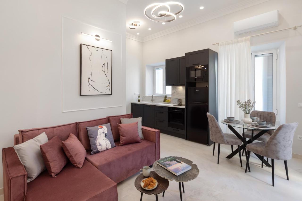 Modern-Vintage Old Town Suites Korfu Dış mekan fotoğraf