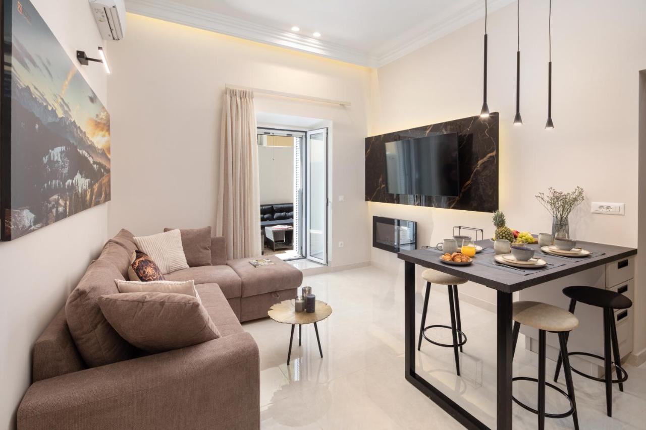 Modern-Vintage Old Town Suites Korfu Dış mekan fotoğraf